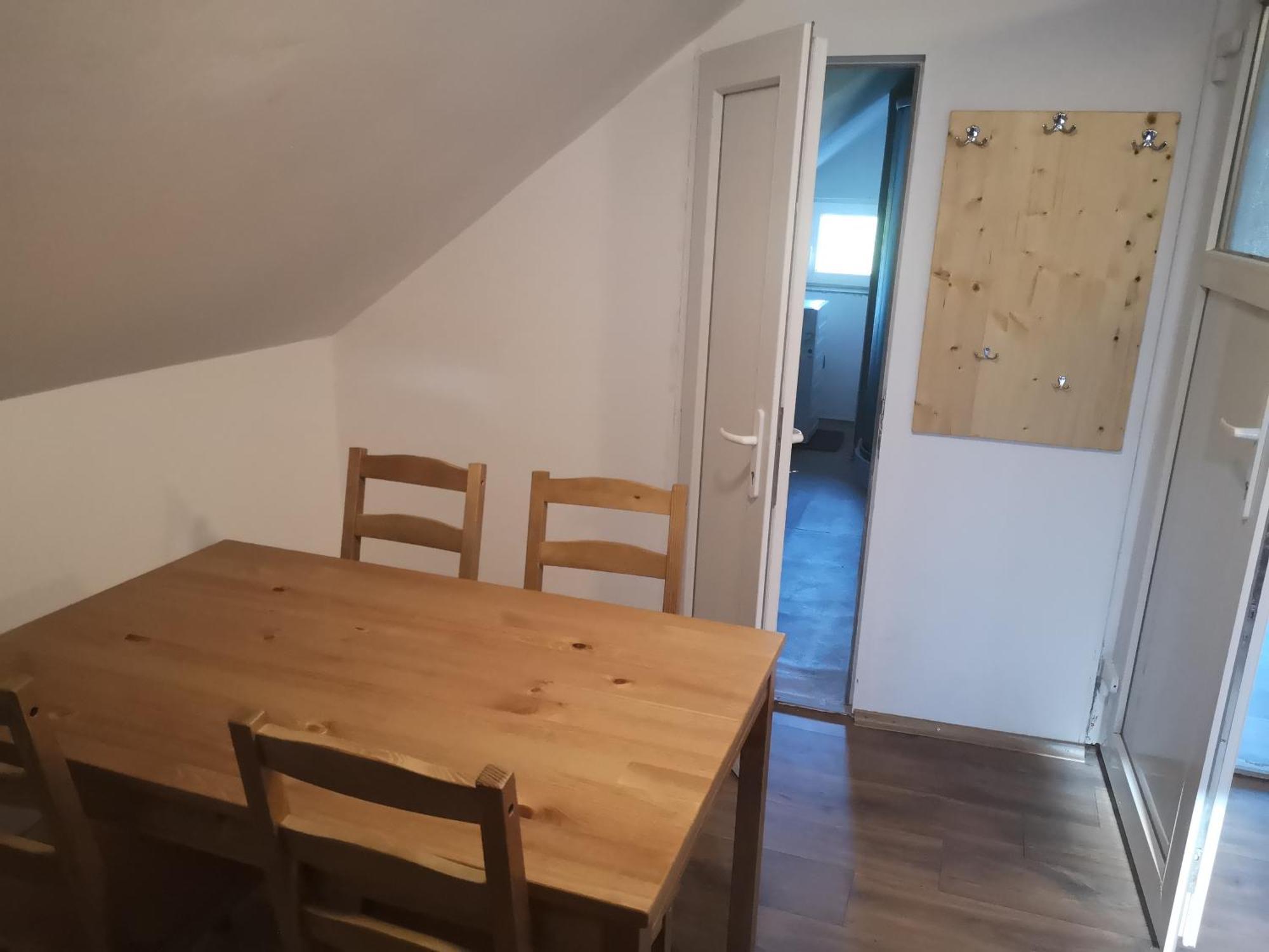 Small House In Целе Номер фото